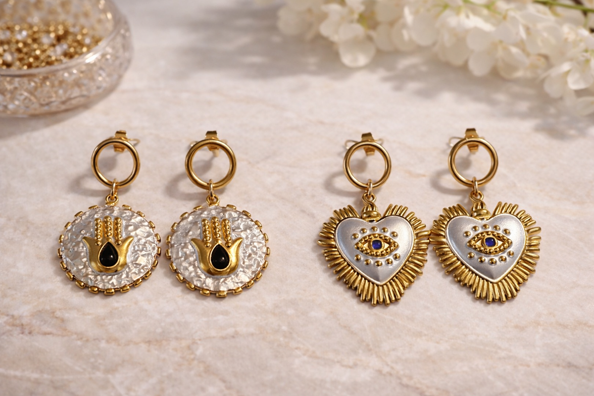 Boucles d’oreilles mains ou cœur